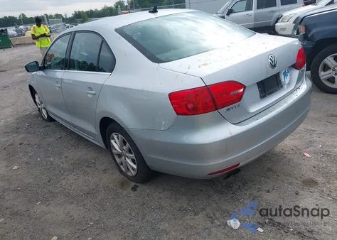 2013 Volkswagen Jetta 2.5L Se from USA, damaged, VIN 3VWDX7AJ4DM360787